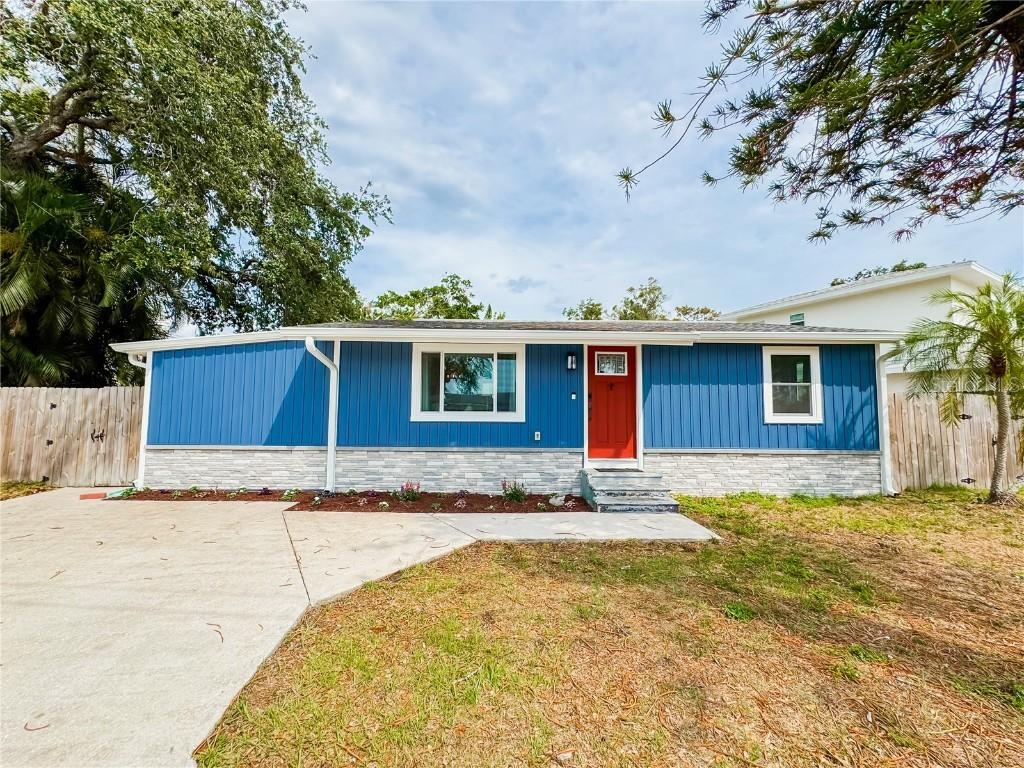 5307 47th Street Ct., Bradenton, FL 34203