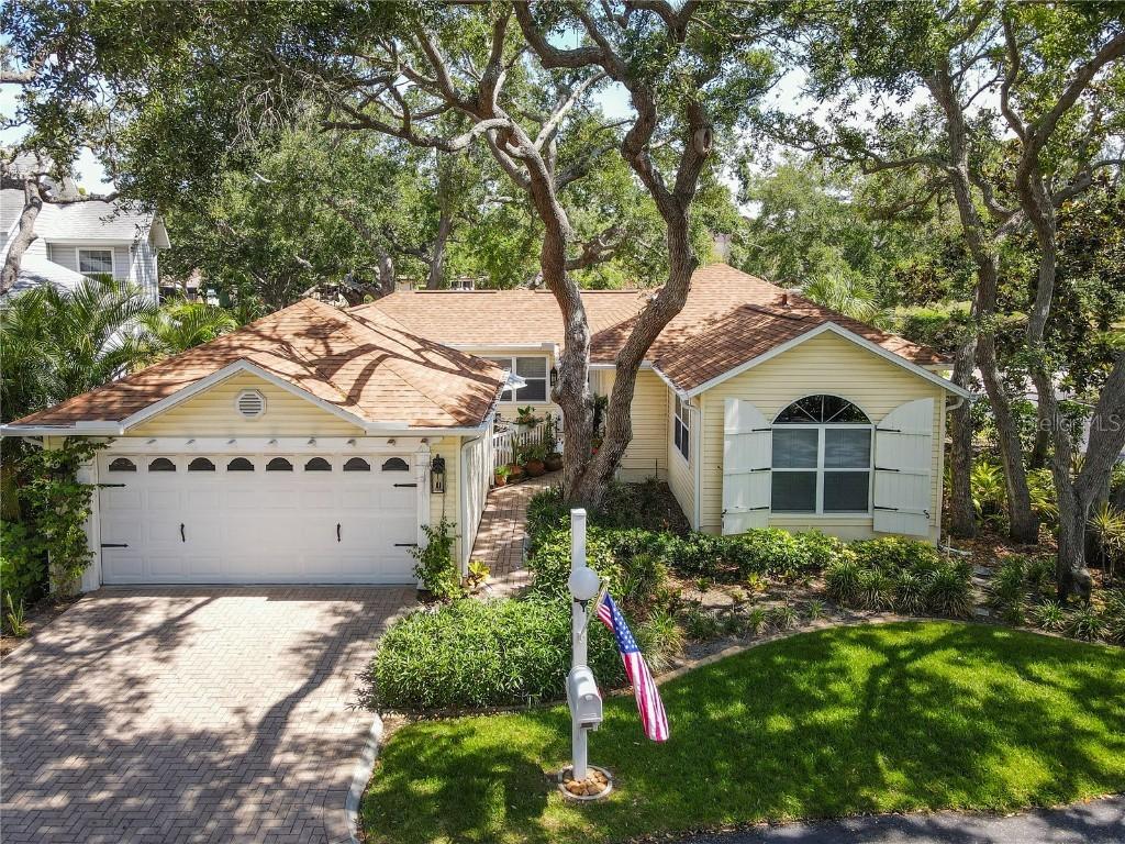 6402 23rd Avenue Dr., Bradenton, FL 34209
