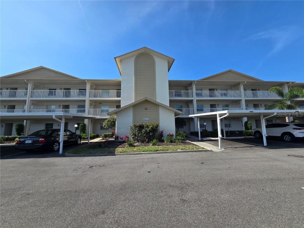 7201 29th Avenue Dr. #306, Bradenton, FL 34209