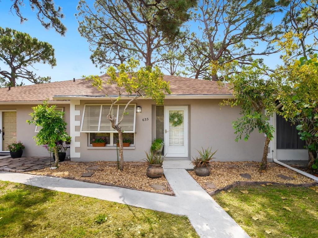 635 N Jefferson Ave., Sarasota, FL 34237
