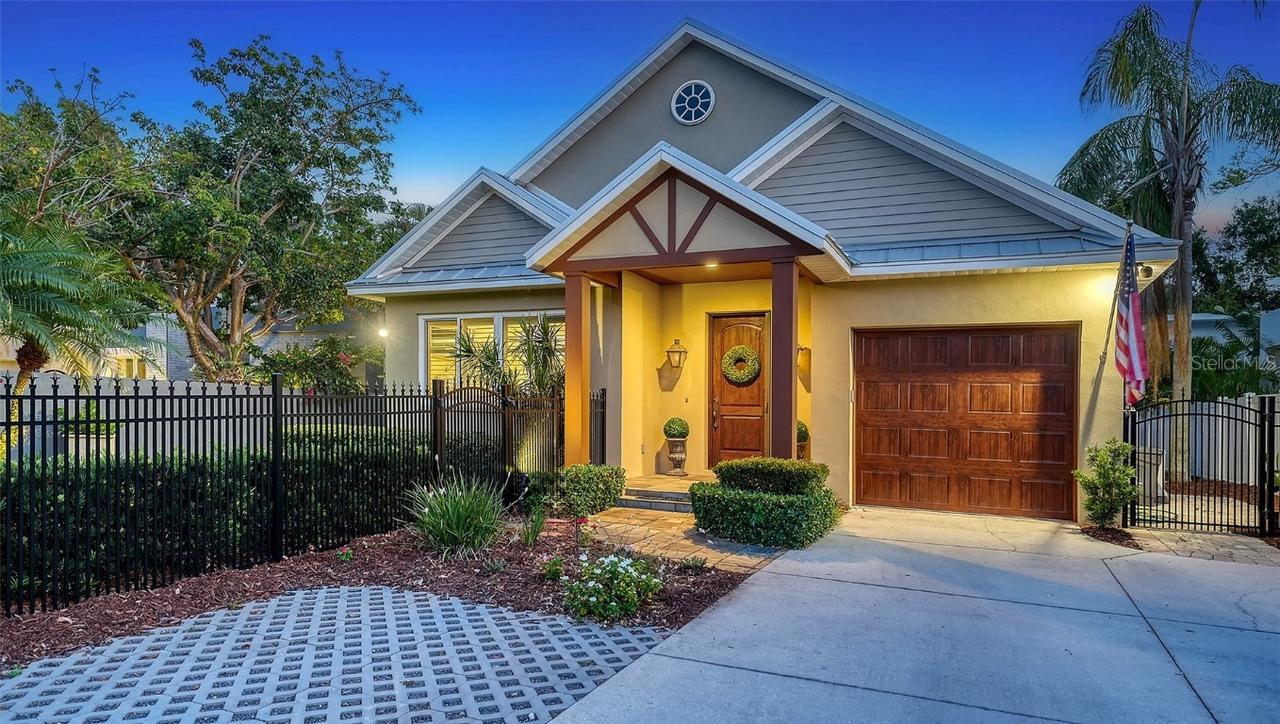 1934 Bougainvillea St., Sarasota, FL 34239