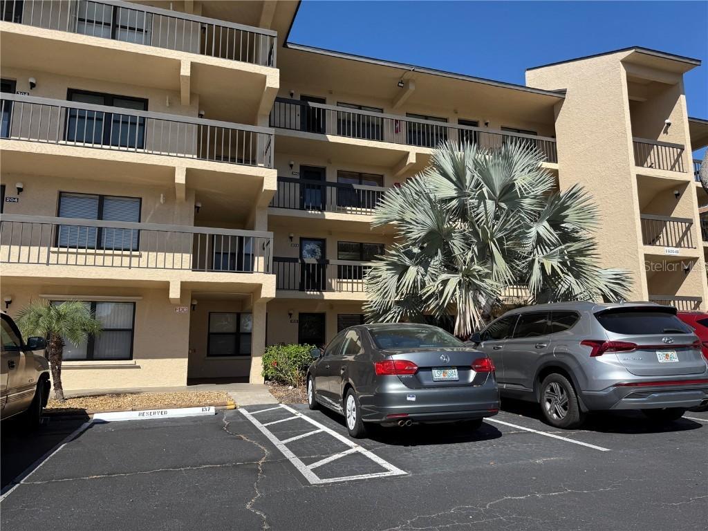 435 30th Ave. #D304, Bradenton, FL 34205