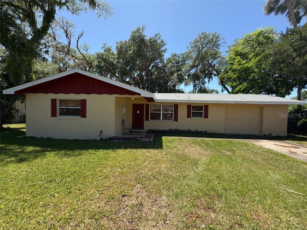 1818 Mango Tree Dr., Edgewater, FL 32132