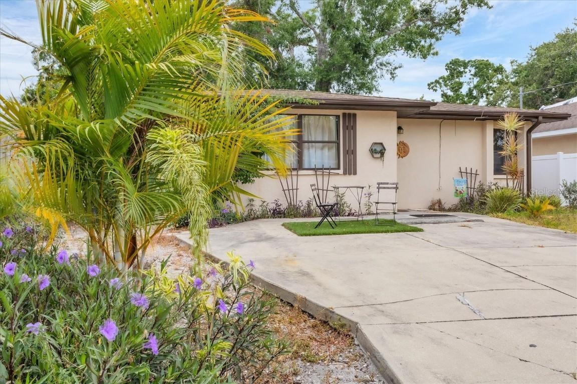 4023 Chestnut Ave., Sarasota, FL 34234