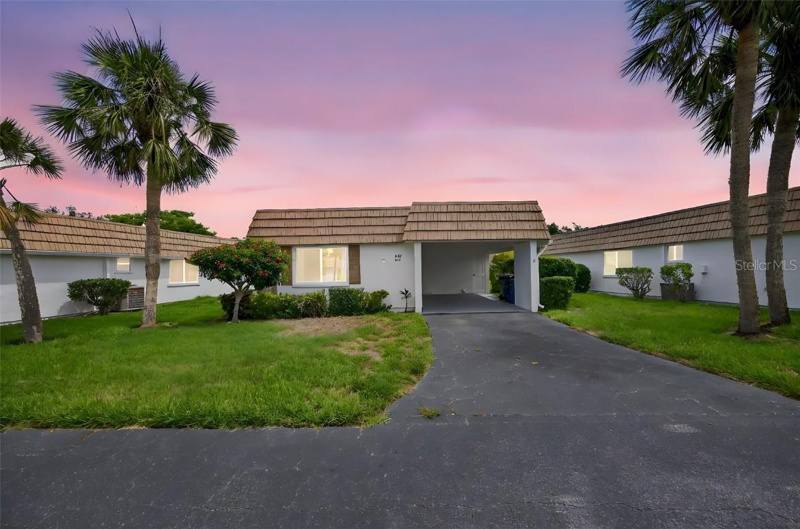 2733 Riverbluff Pl. #V57, Sarasota, FL 34231