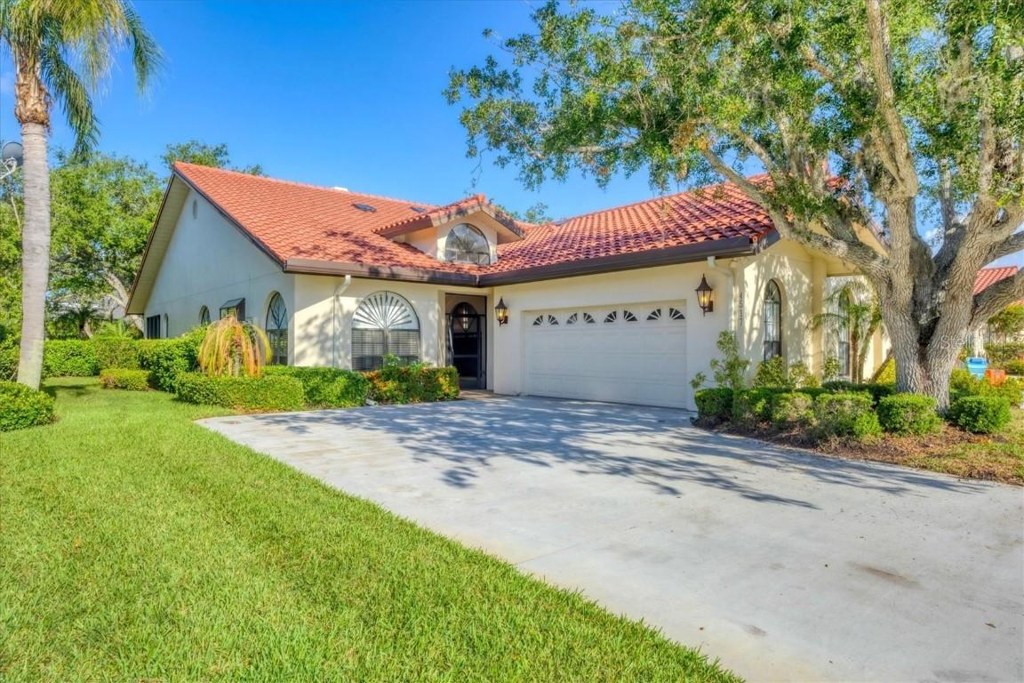 4517 Las Brisas Ln., Sarasota, FL 34238