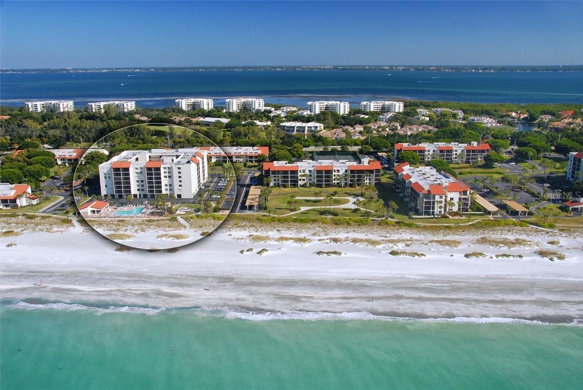 2045 Gulf Of Mexico Dr. #M1-302, Longboat Key, FL 34228
