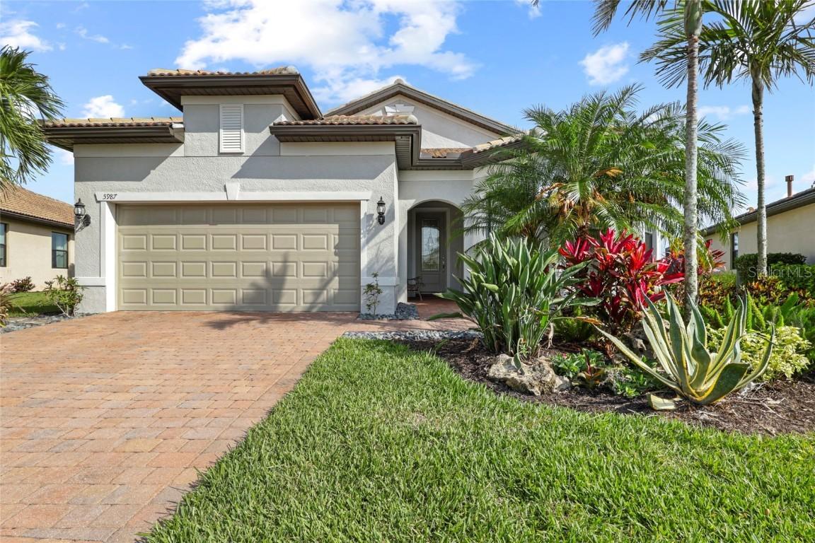 5987 Snowy Egret Dr., Sarasota, FL 34238