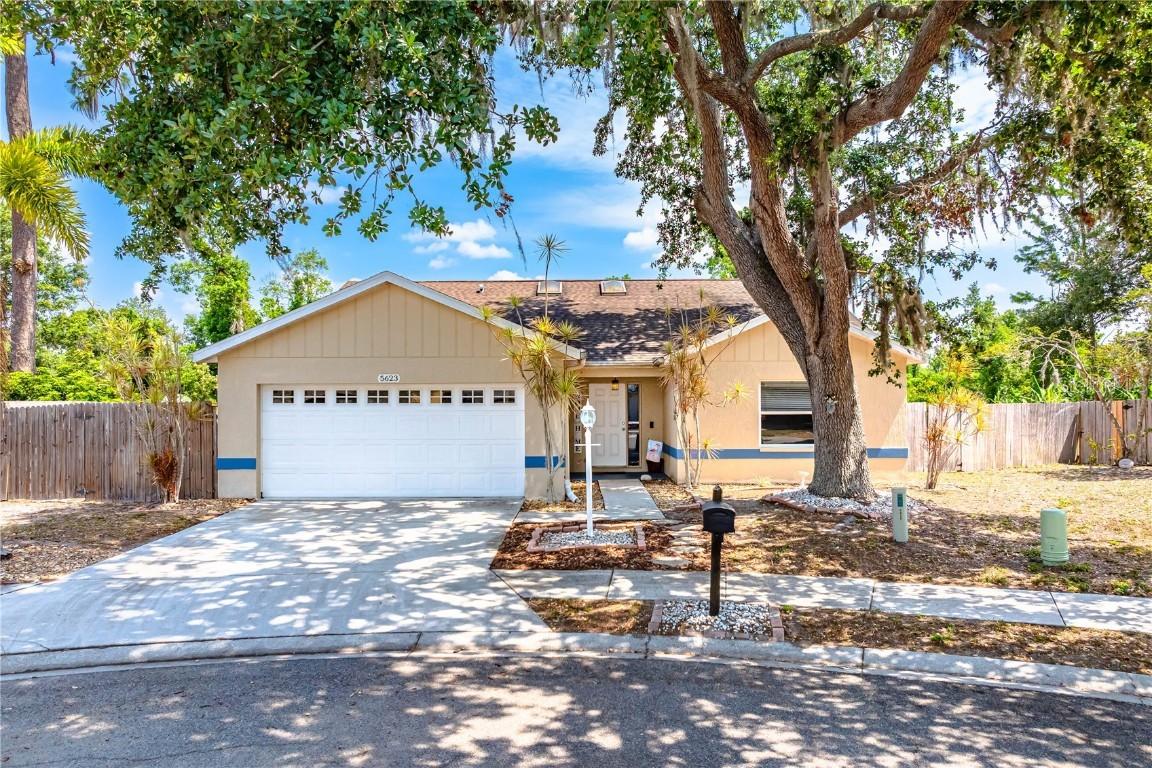5623 Wilde Oak Way, Sarasota, FL 34232