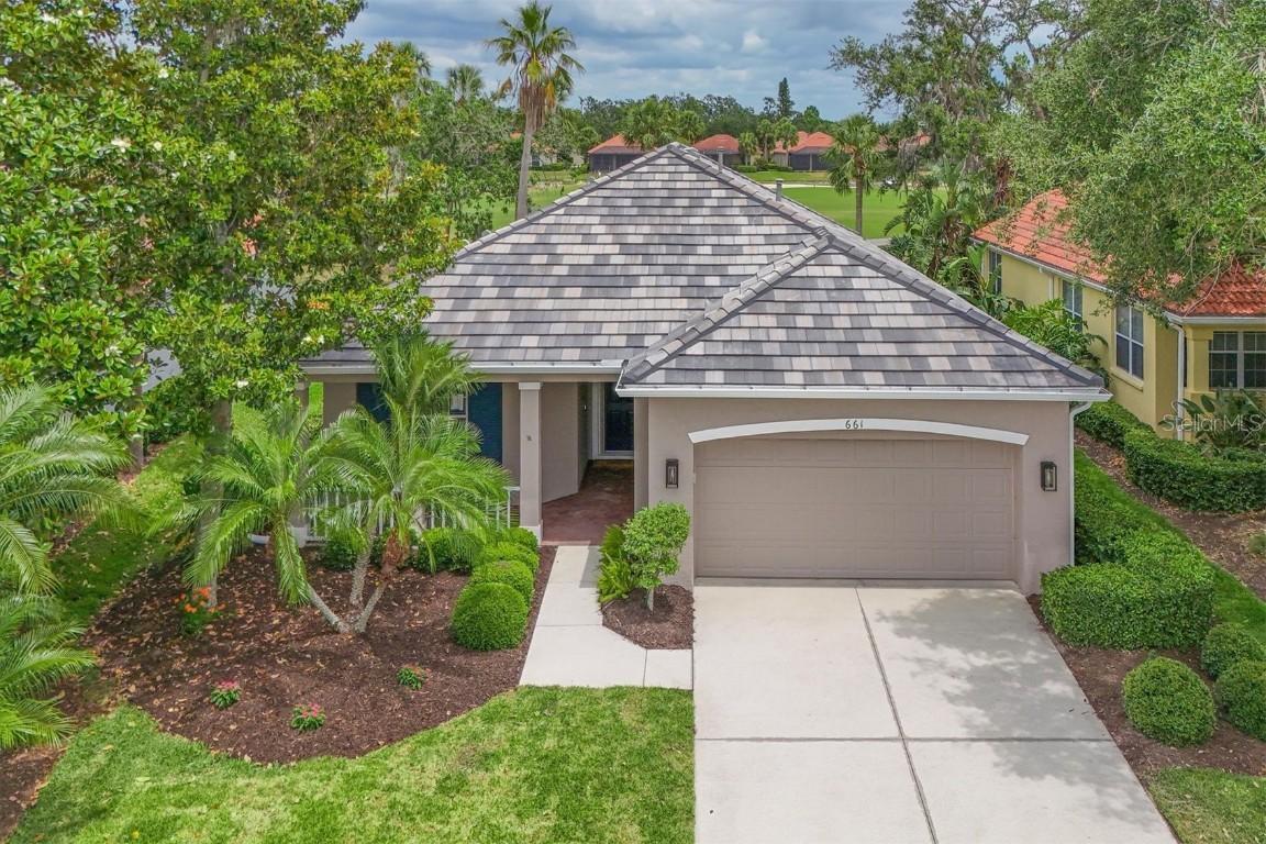 661 Foggy Morn Ln., Bradenton, FL 34212