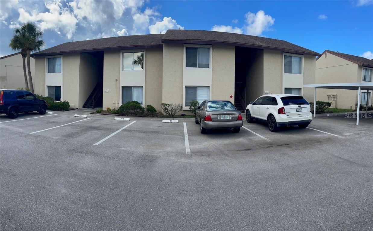 2624 Hidden Lake Dr N Dr. #C, Sarasota, FL 34237