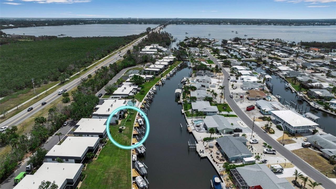 10423 Waterbird Way, Bradenton, FL 34209