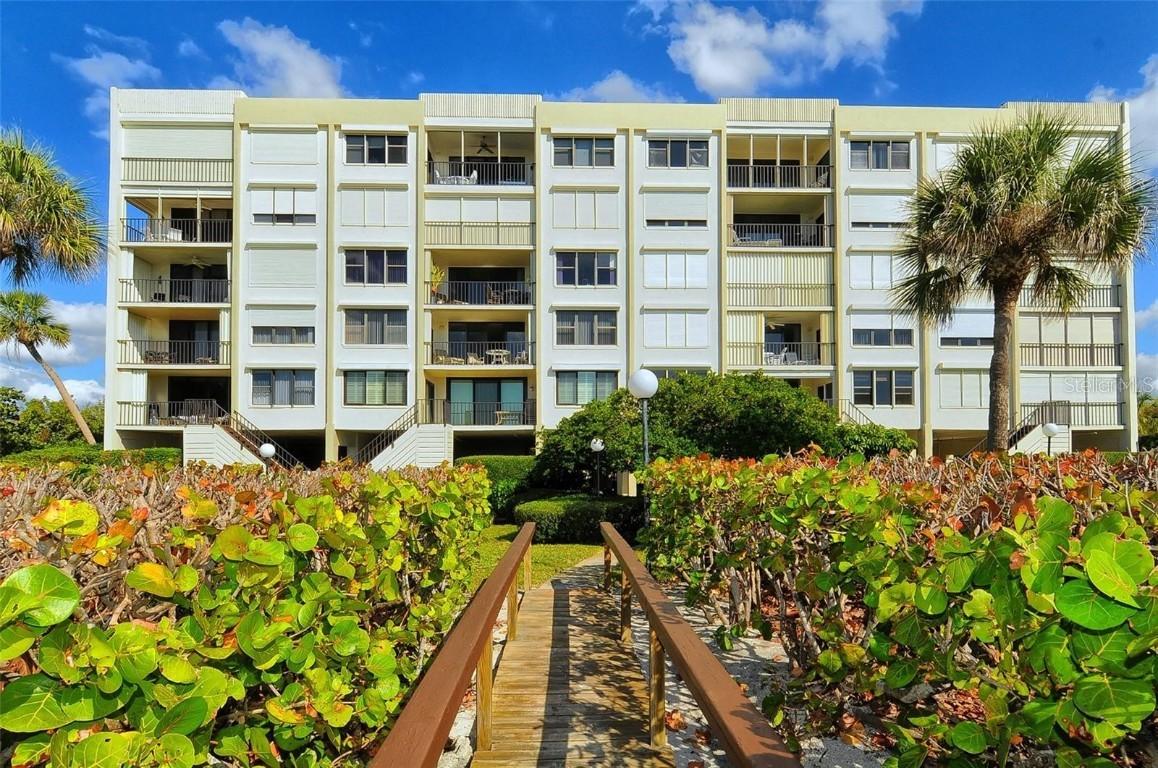 2675 Gulf Of Mexico Dr. #404, Longboat Key, FL 34228
