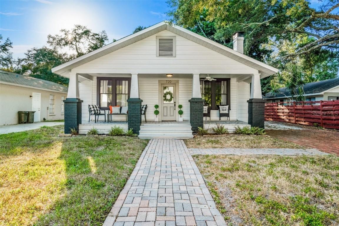 720 37th St., Bradenton, FL 34205