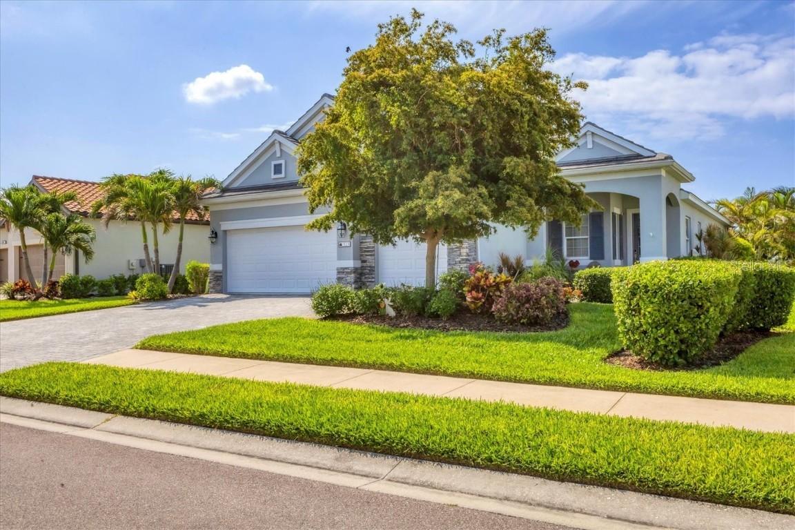 523 Wildlife Glen, Bradenton, FL 34209