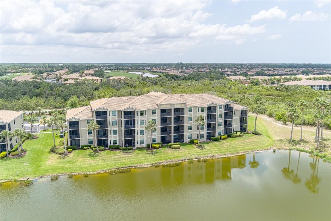 7005 River Hammock Dr. #204, Bradenton, FL 34212