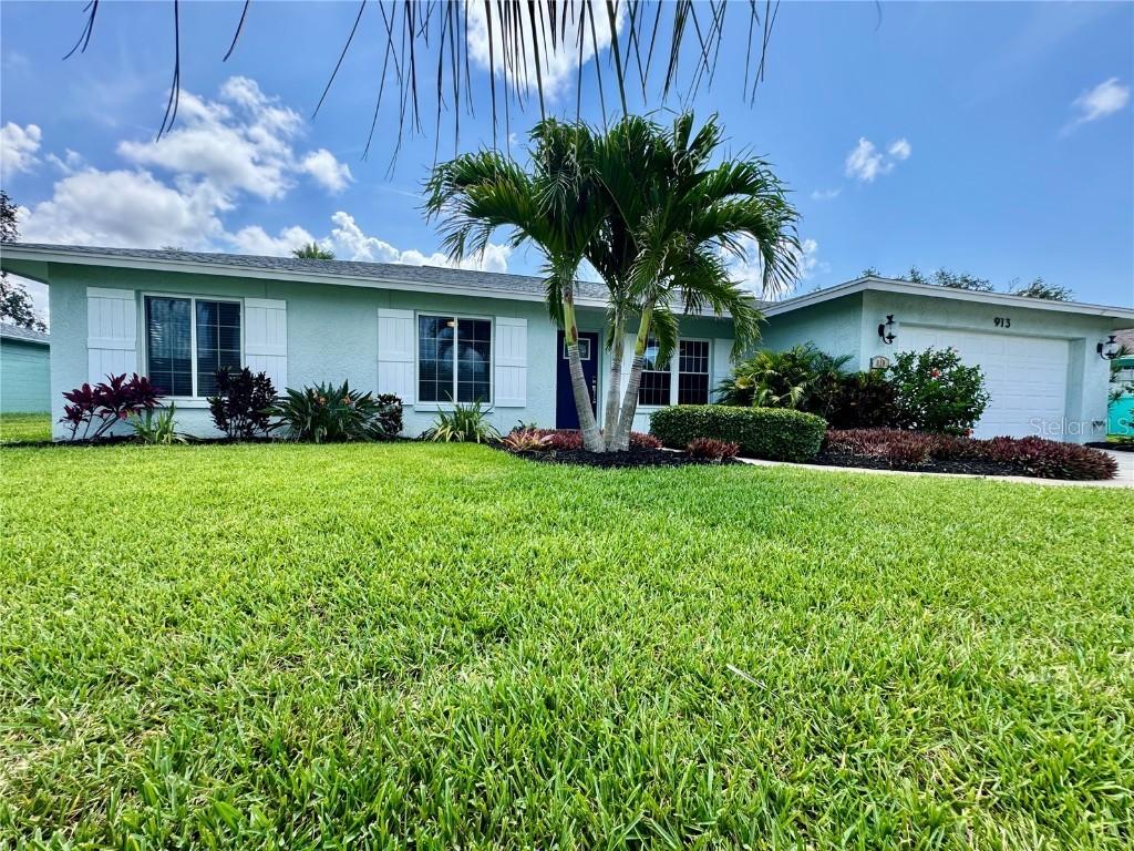 913 64th St., Bradenton, FL 34209