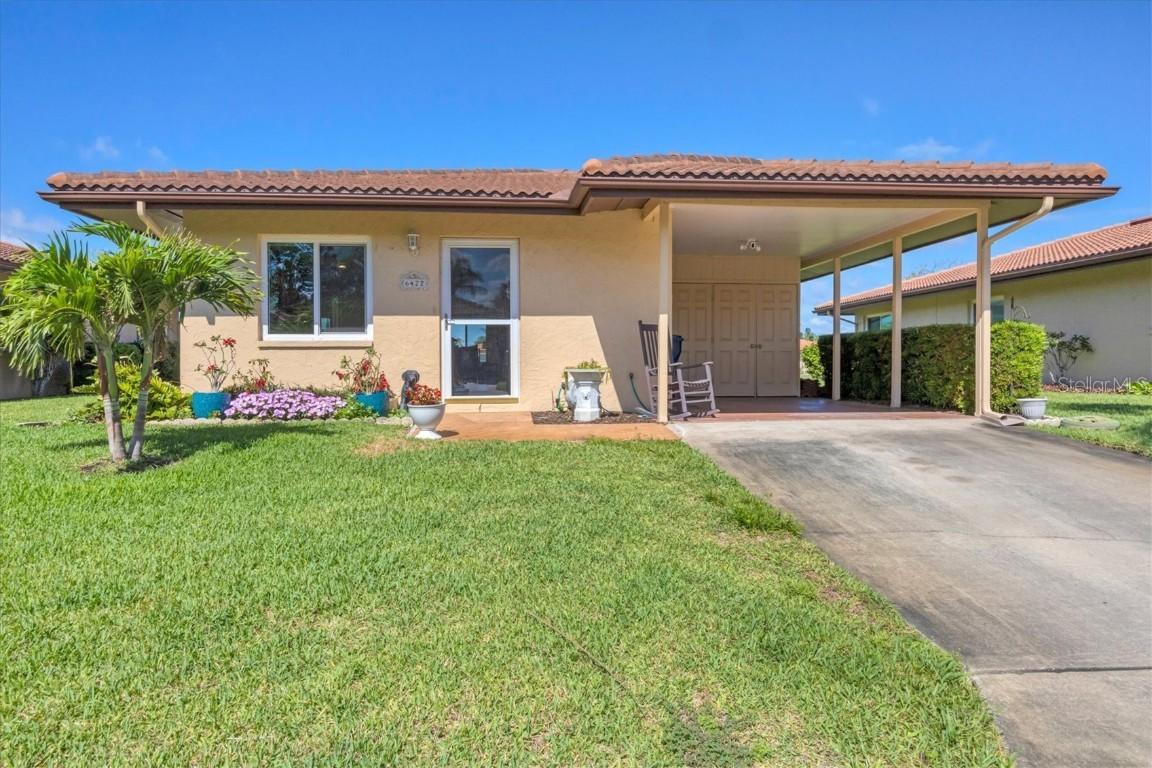 6422 Auburn Ave., Bradenton, FL 34207