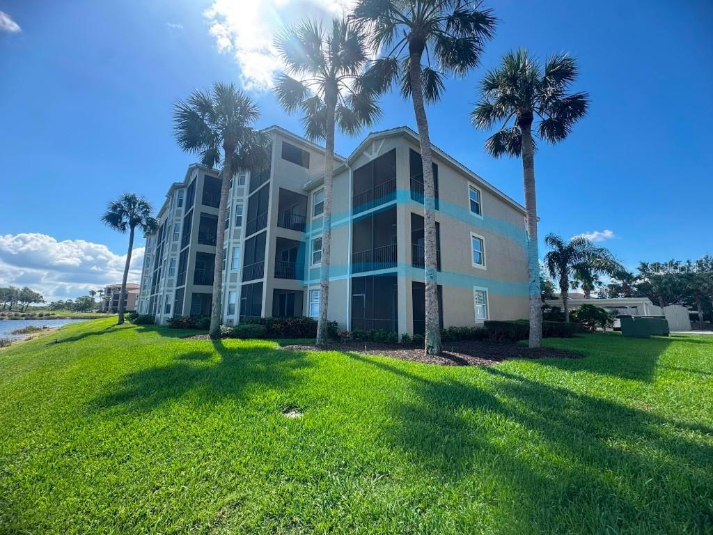 7911 Grand Estuary Tr. #201, Bradenton, FL 34212