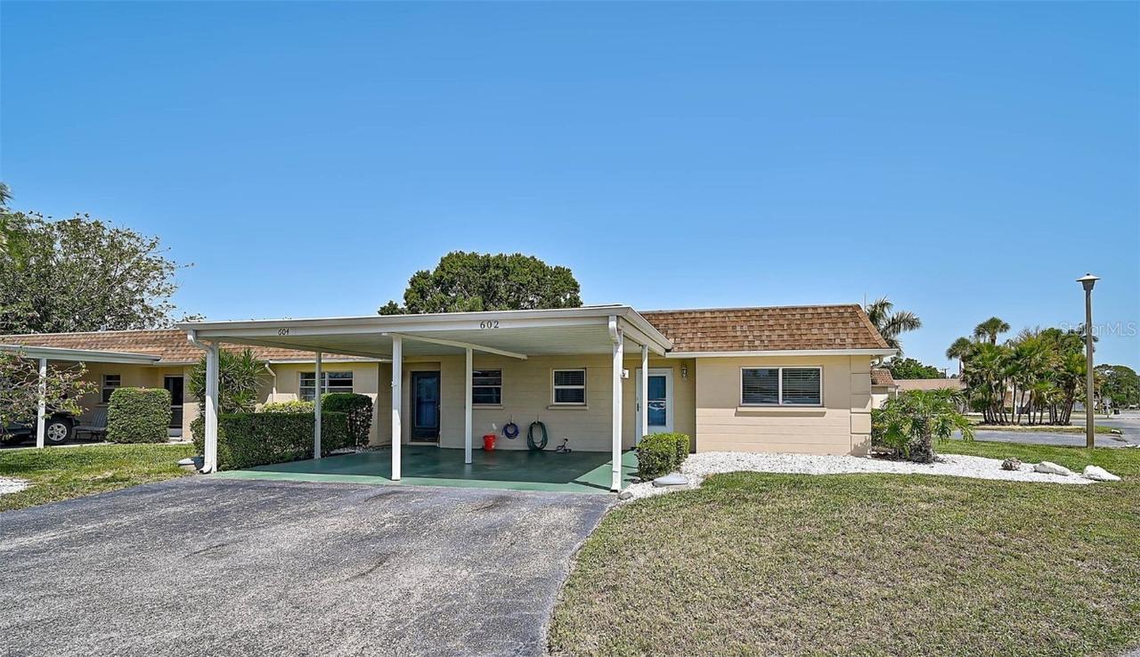 602 Park Cir., Bradenton, FL 34207
