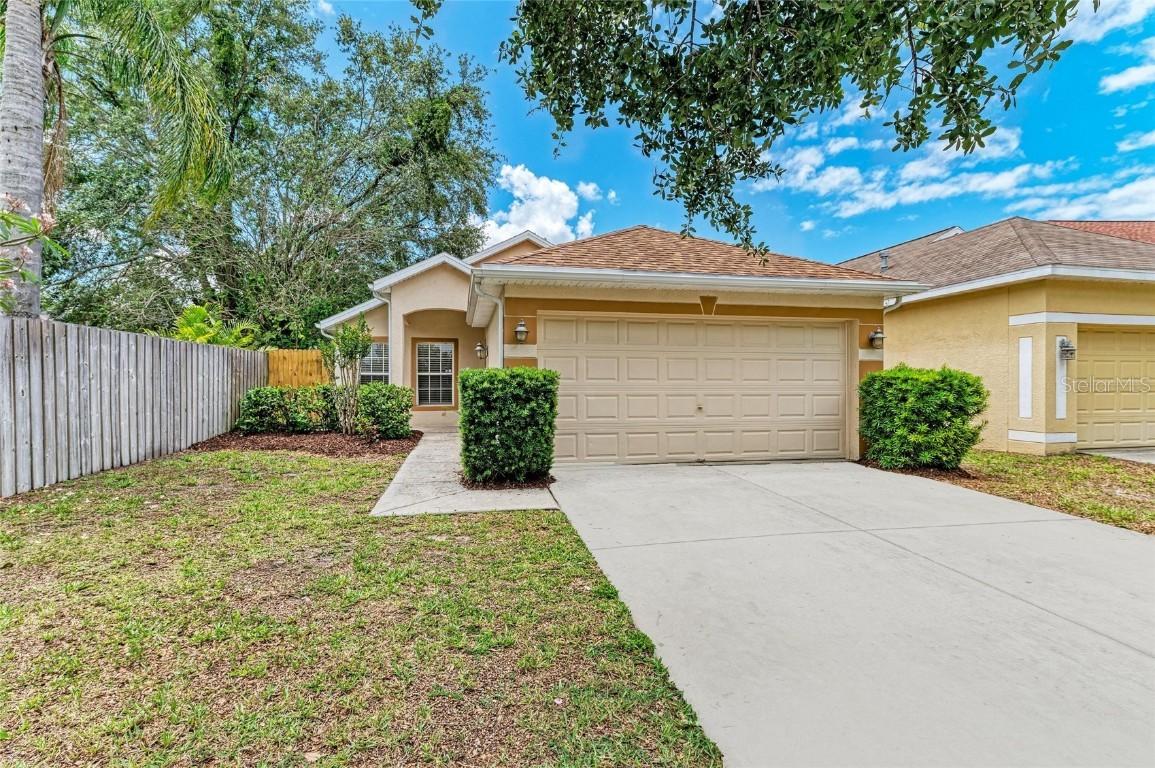 7885 Bristol Park Dr., Apollo Beach, FL 33572