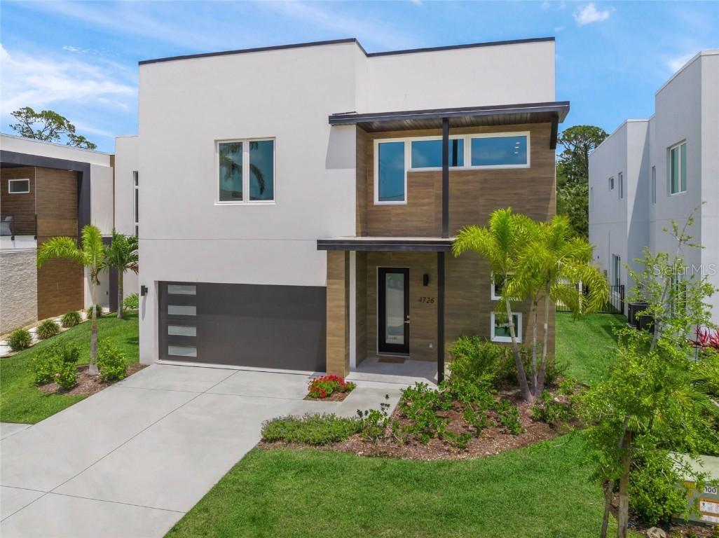 4726 Rivetta Ct., Sarasota, FL 34231