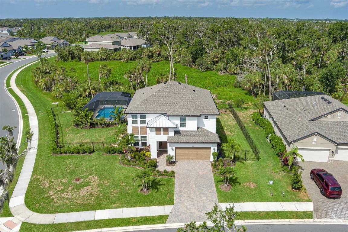 5651 Trevesta Pl., Palmetto, FL 34221