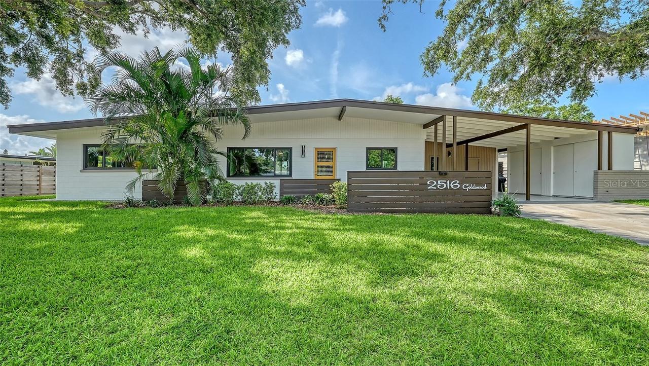 2516 Goldenrod St., Sarasota, FL 34239