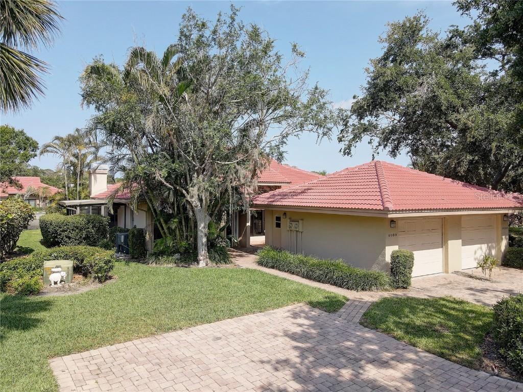 5039 Kestral Park Dr. #67, Sarasota, FL 34231