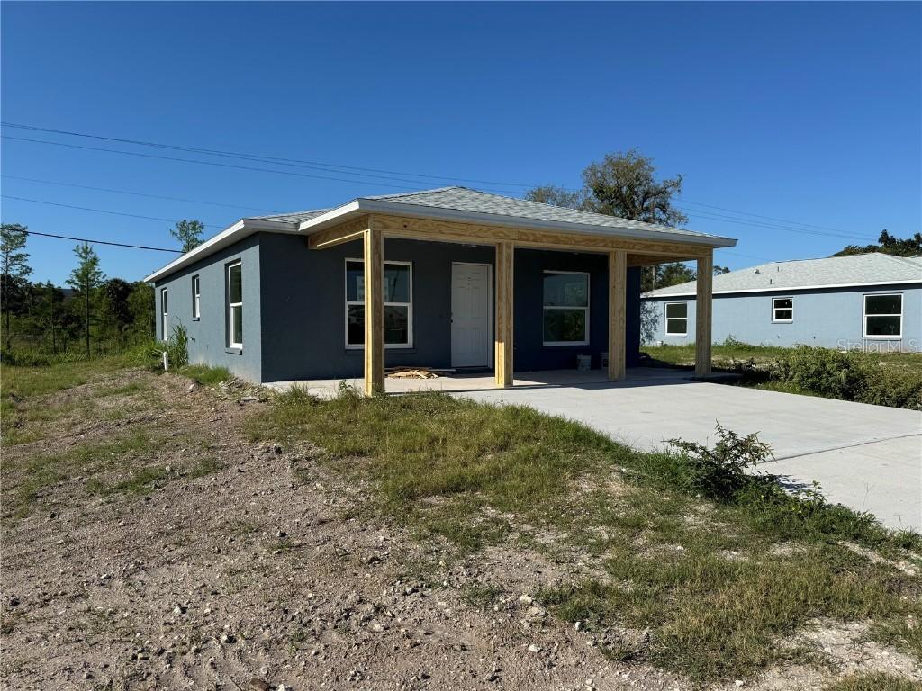 1227 30th Ave., Bradenton, FL 34205