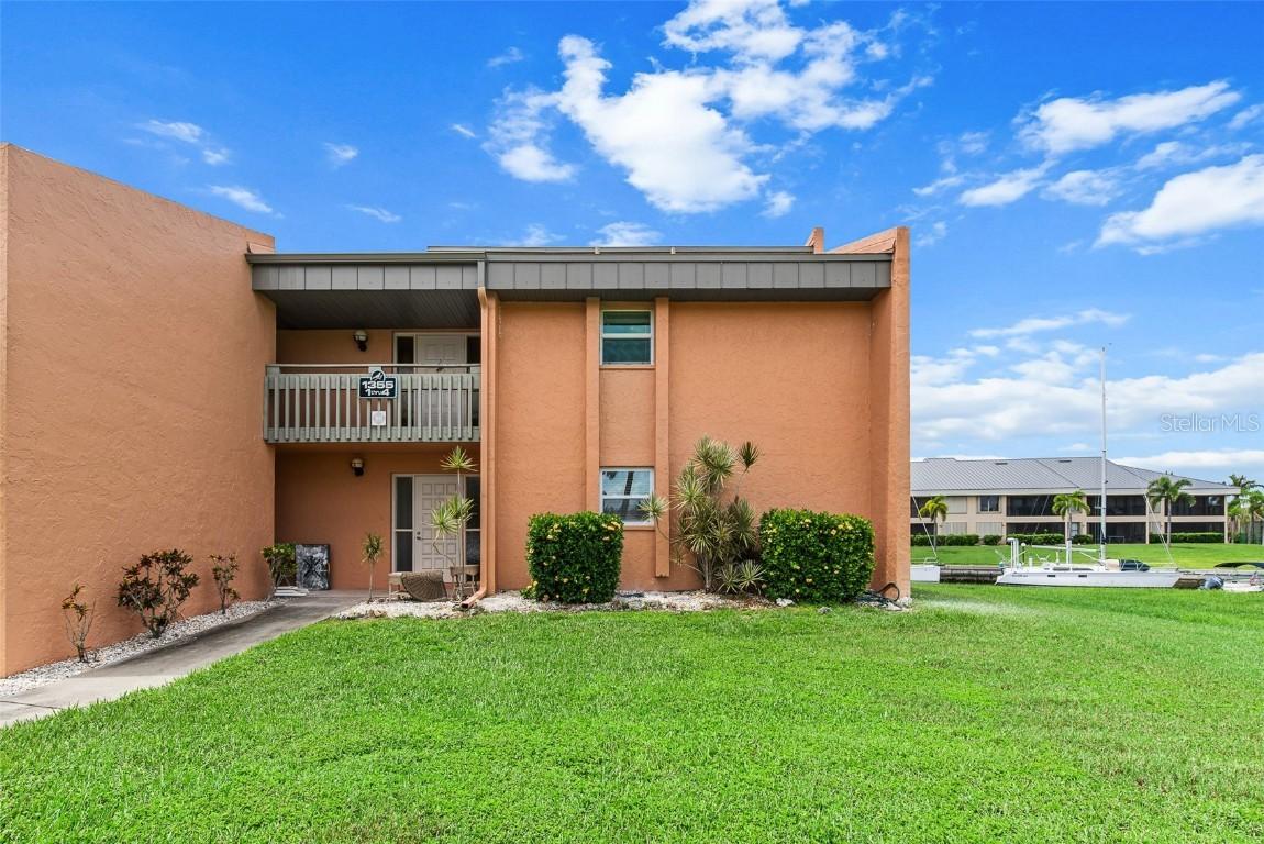 1355 Rock Dove Ct. #1-2, Punta Gorda, FL 33950