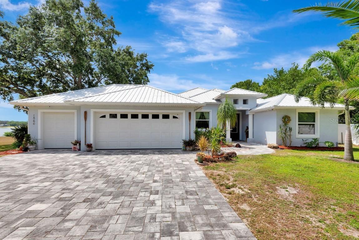 1560 N Oak Park Ave., Avon Park, FL 33825