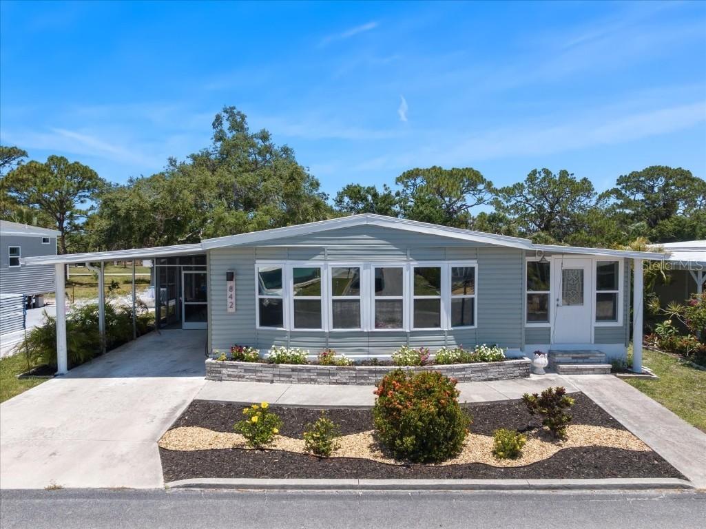 842 Jolanda Cir., Venice, FL 34285