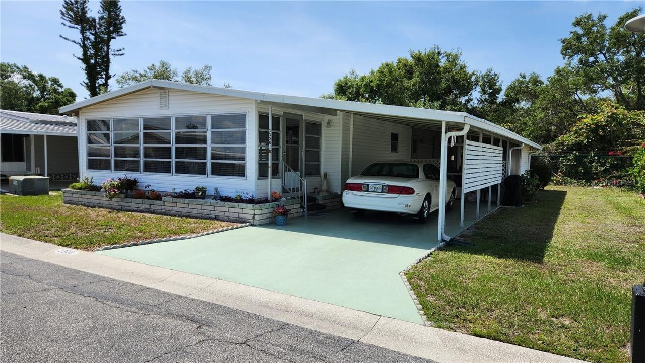3308 Oakwood Blvd., Sarasota, FL 34237