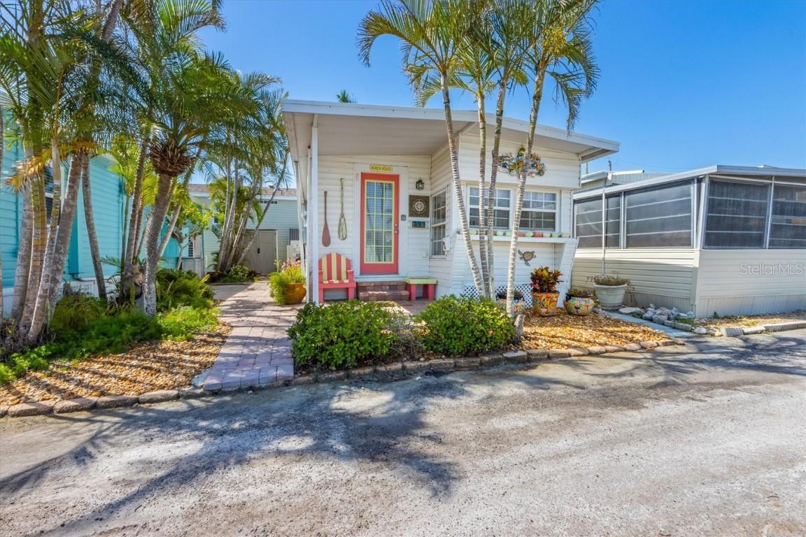 2601 Gulf Dr. #733, Bradenton Beach, FL 34217