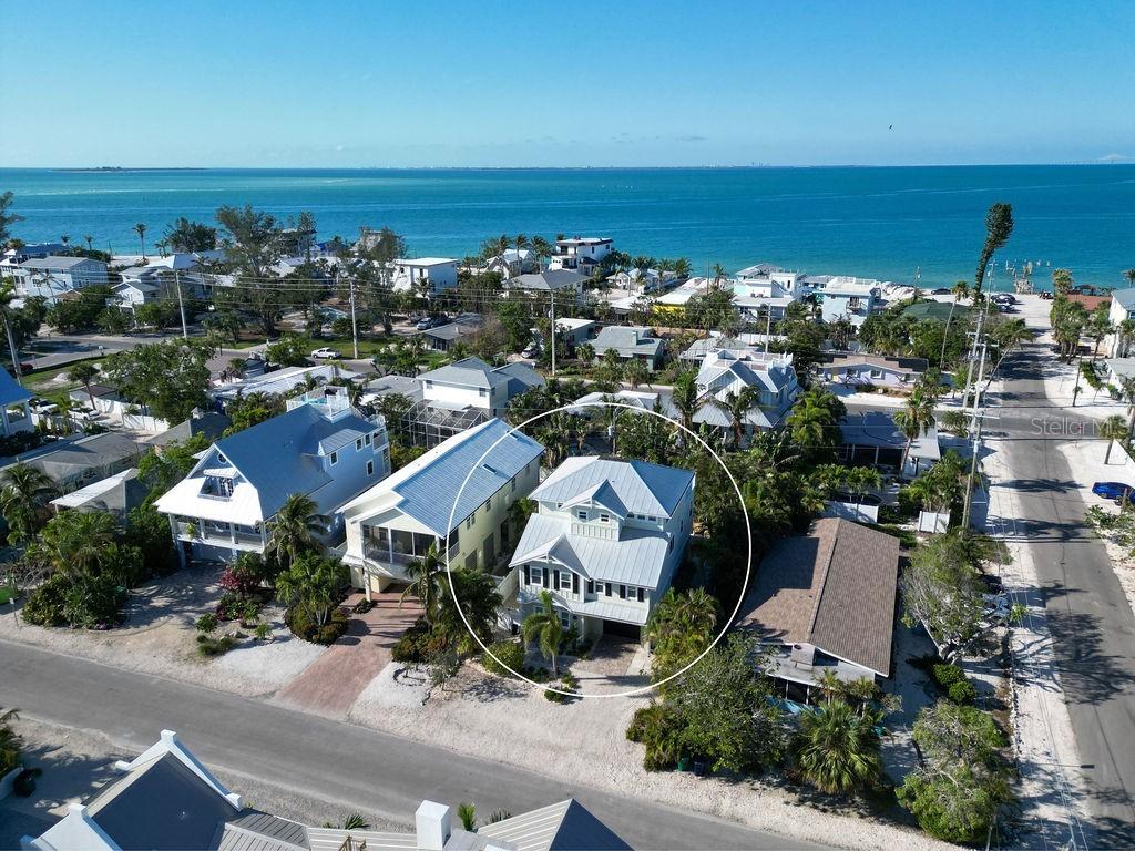 704 Gladiolus St., Anna Maria, FL 34216