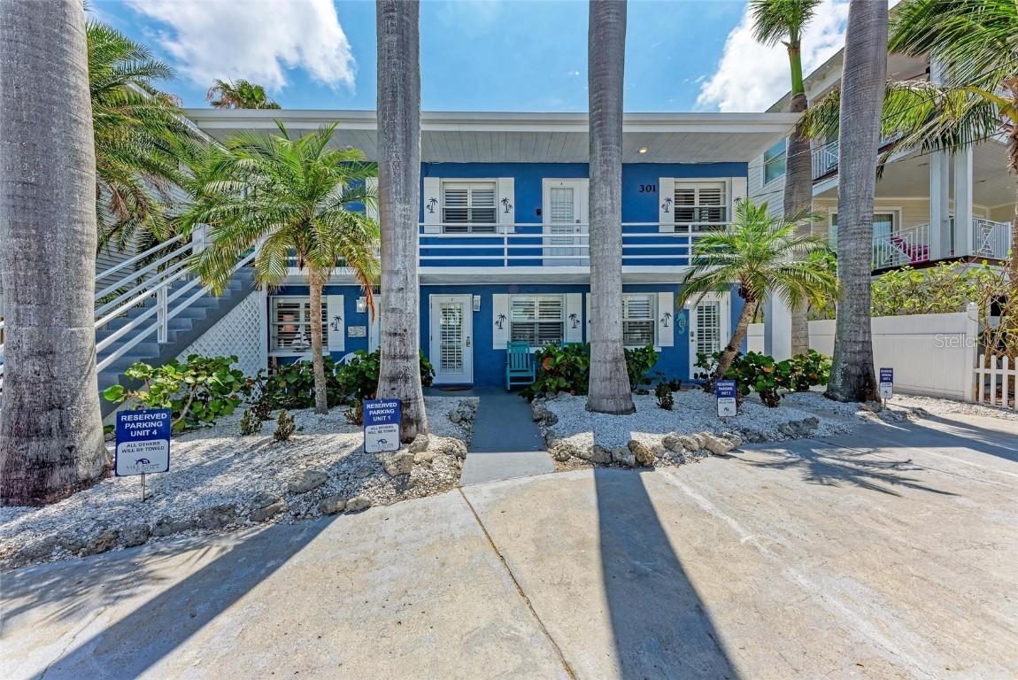 301 Highland Ave. #3, Bradenton Beach, FL 34217