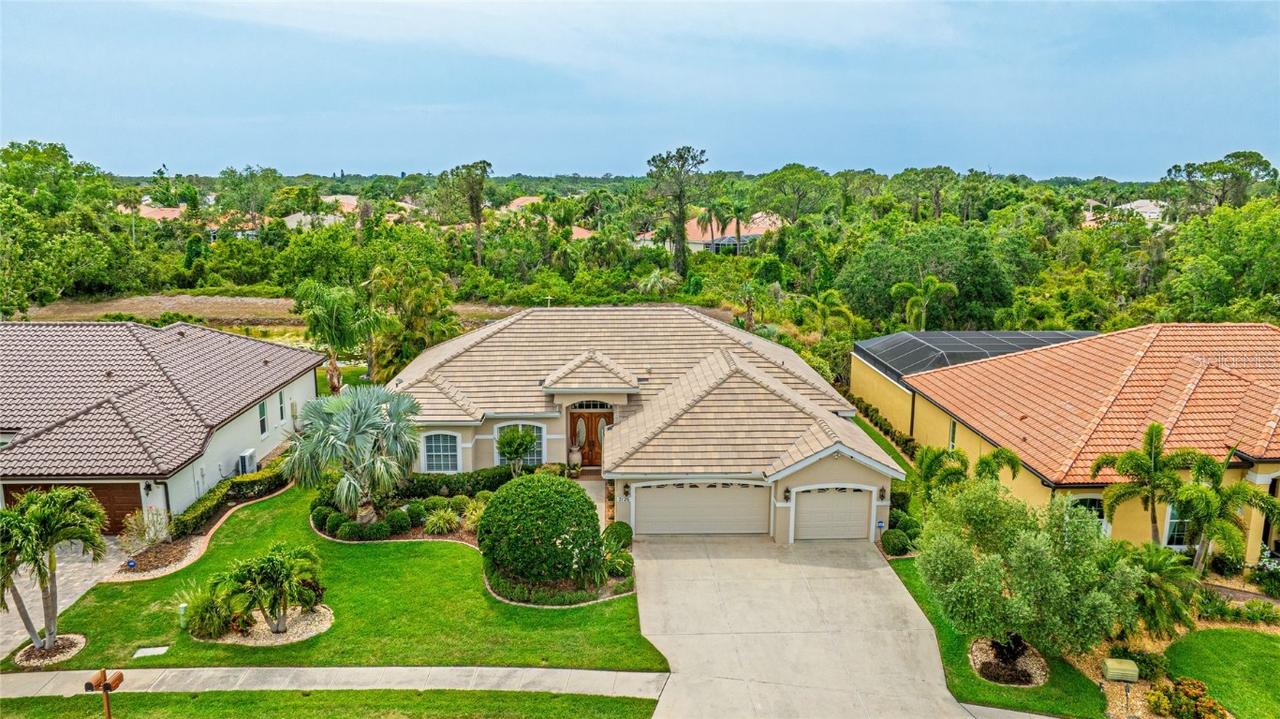 7126 Southgate Ct., Sarasota, FL 34243