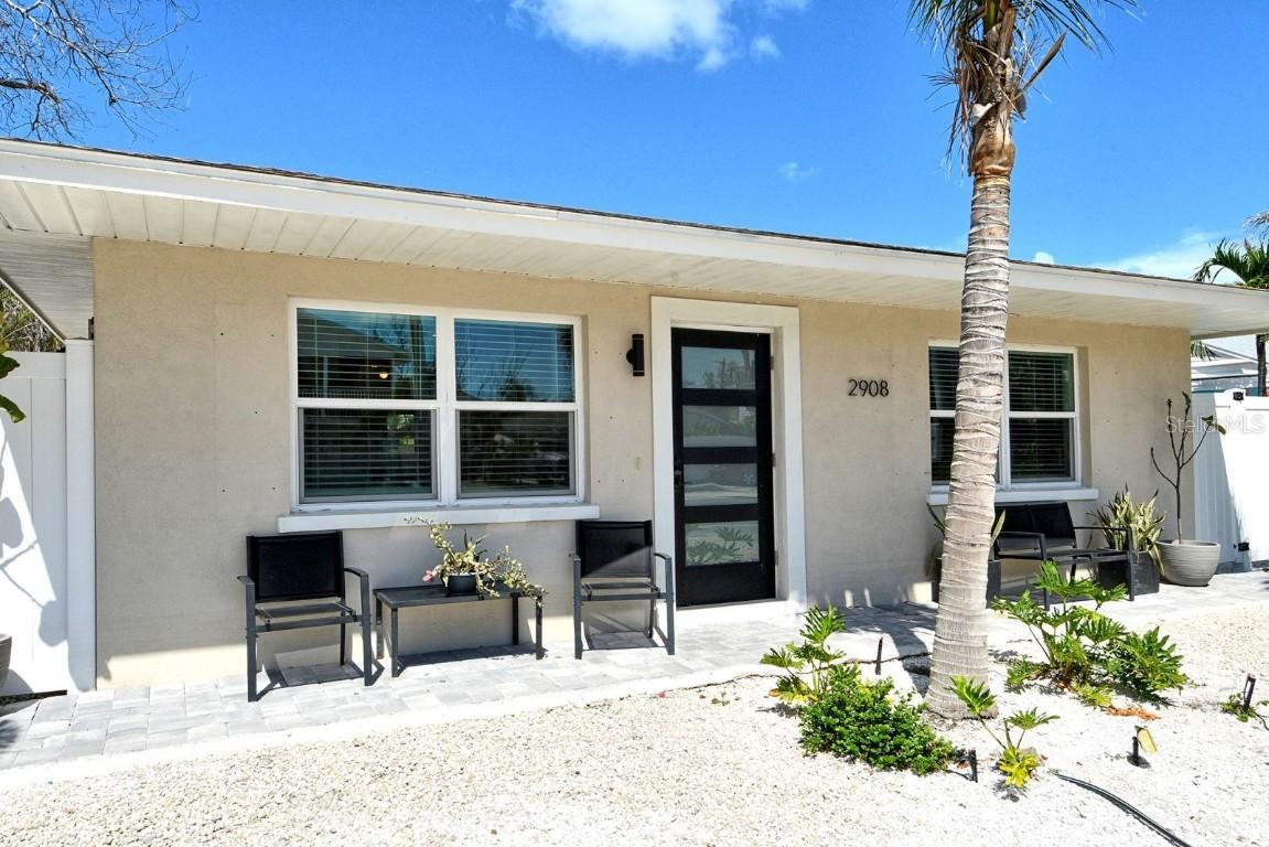 2908 Gulf Dr., Holmes Beach, FL 34217