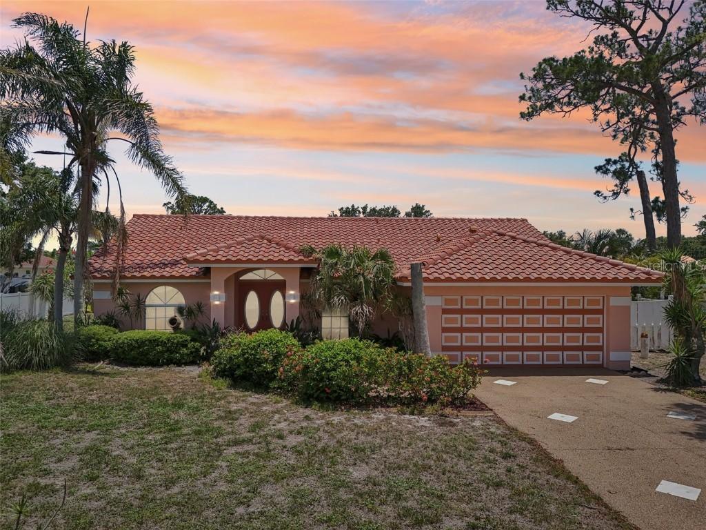 321 Sorrento Dr., Osprey, FL 34229