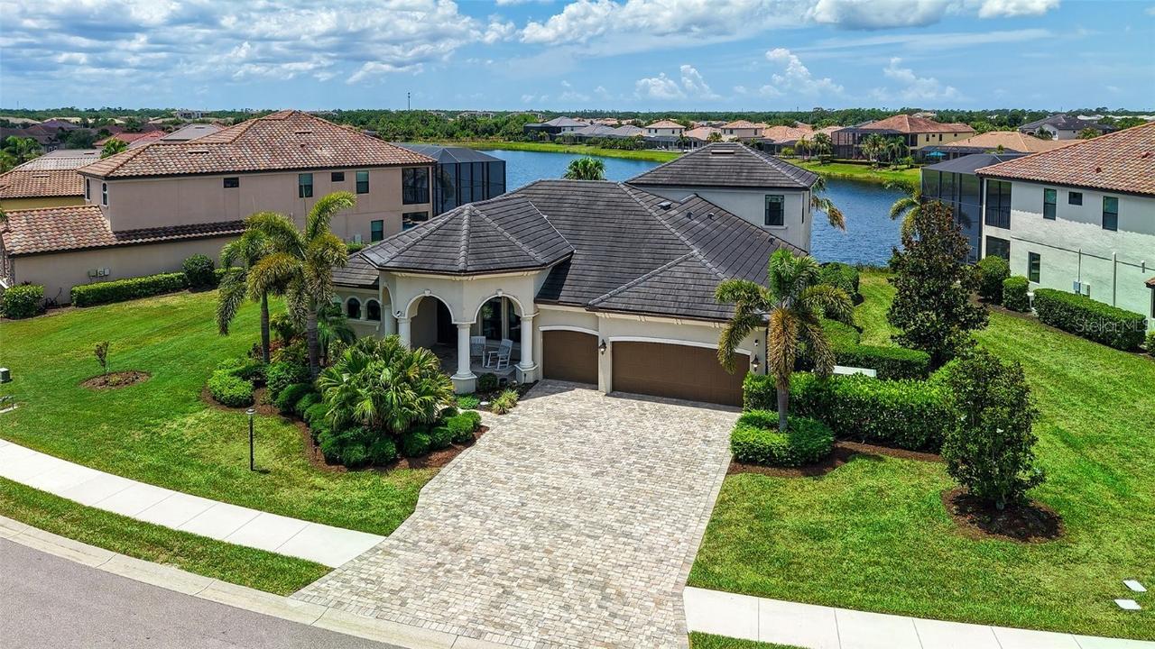 5622 Arnie Loop, Lakewood Ranch, FL 34211
