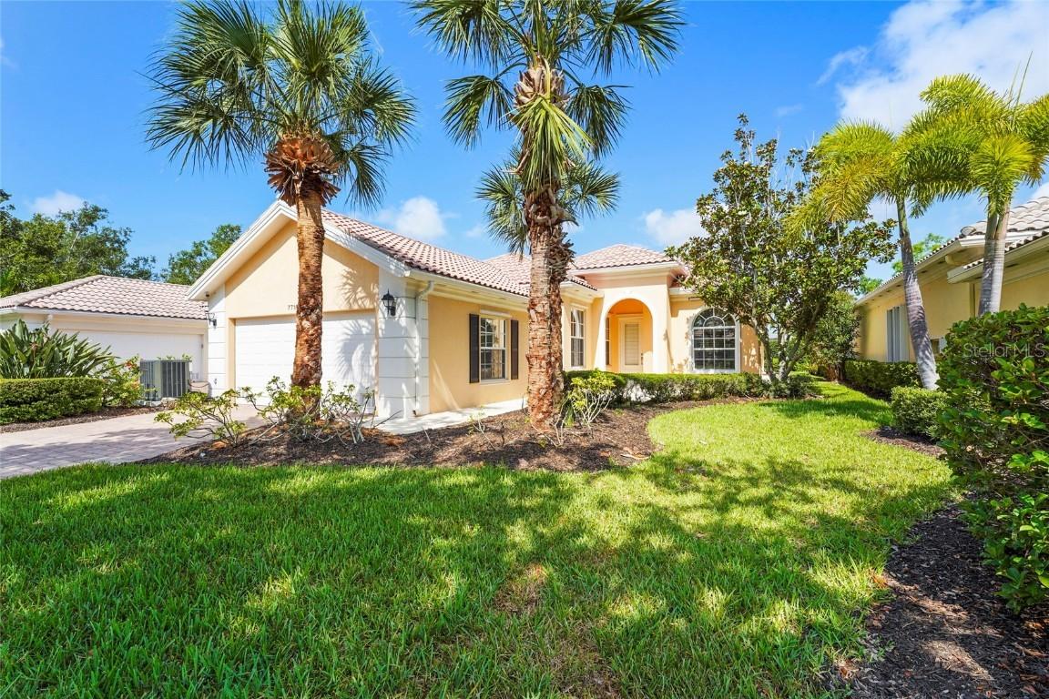 7716 Uliva Way, Sarasota, FL 34238