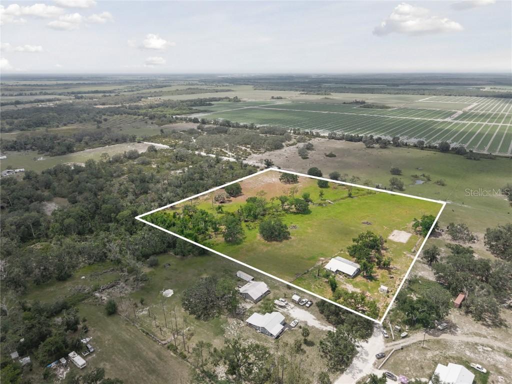 2106 Rich Rd., Myakka City, FL 34251