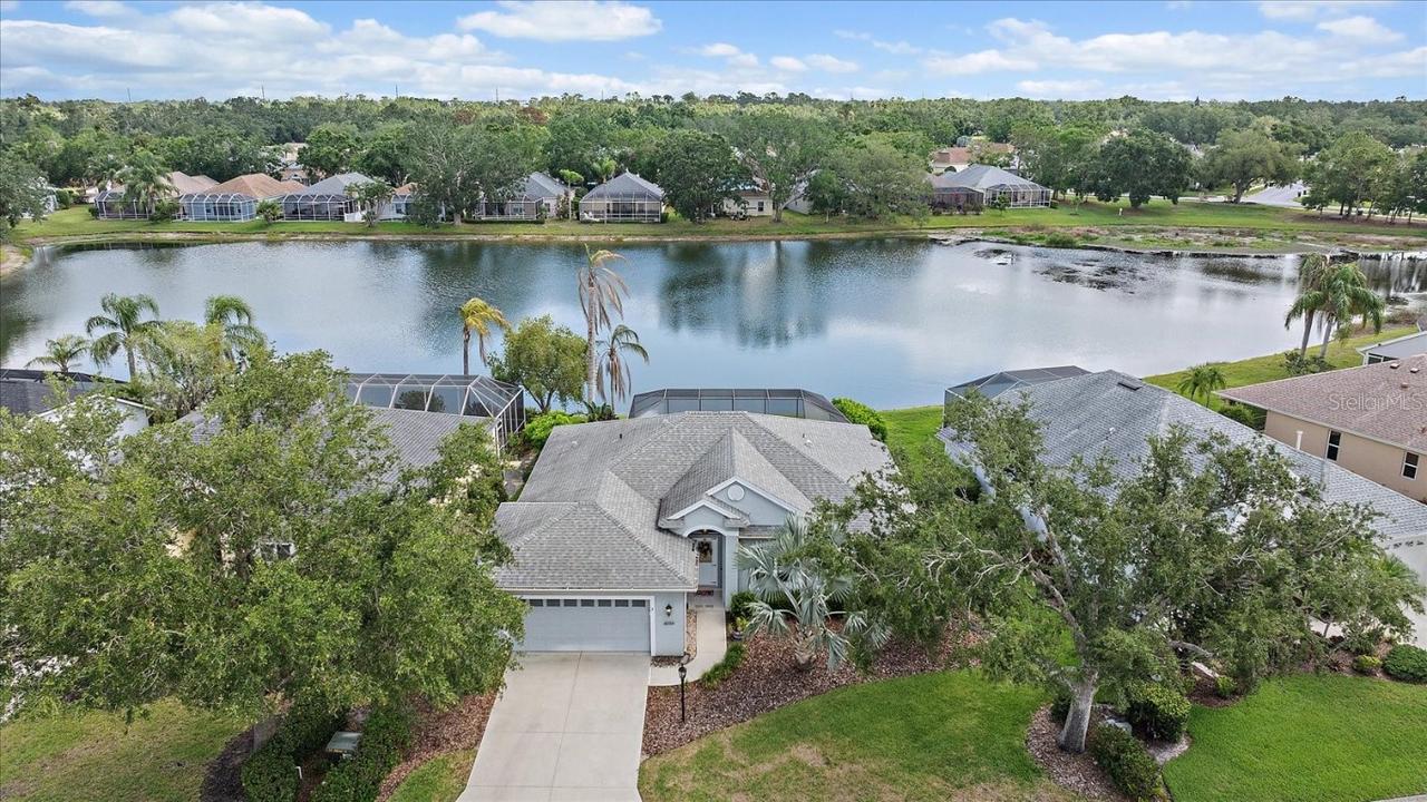 6552 Meandering Way, Lakewood Ranch, FL 34202