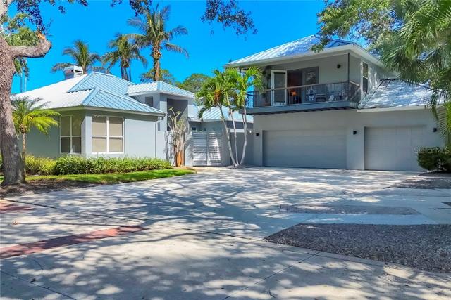 New Homes with In-ground Swimming Pools in South Sarasota: May 18th to May 24th
