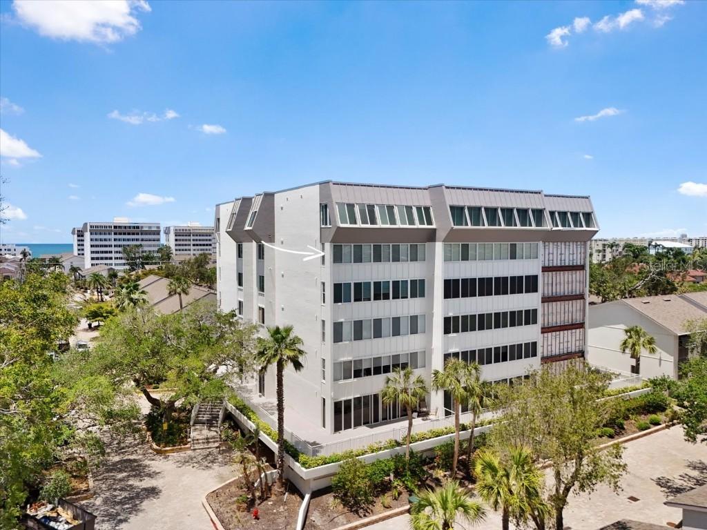 1255 E Peppertree Dr. #507, Sarasota, FL 34242