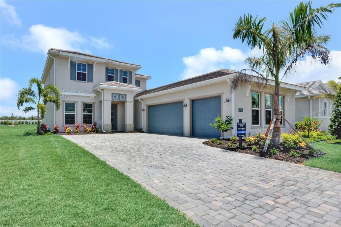 17911 Palmiste Dr., Bradenton, FL 34202