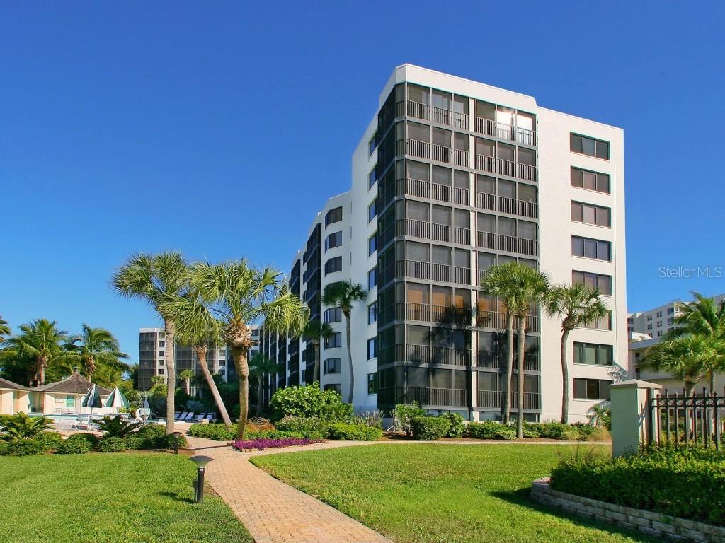 5880 Midnight Pass Rd. #207, Sarasota, FL 34242