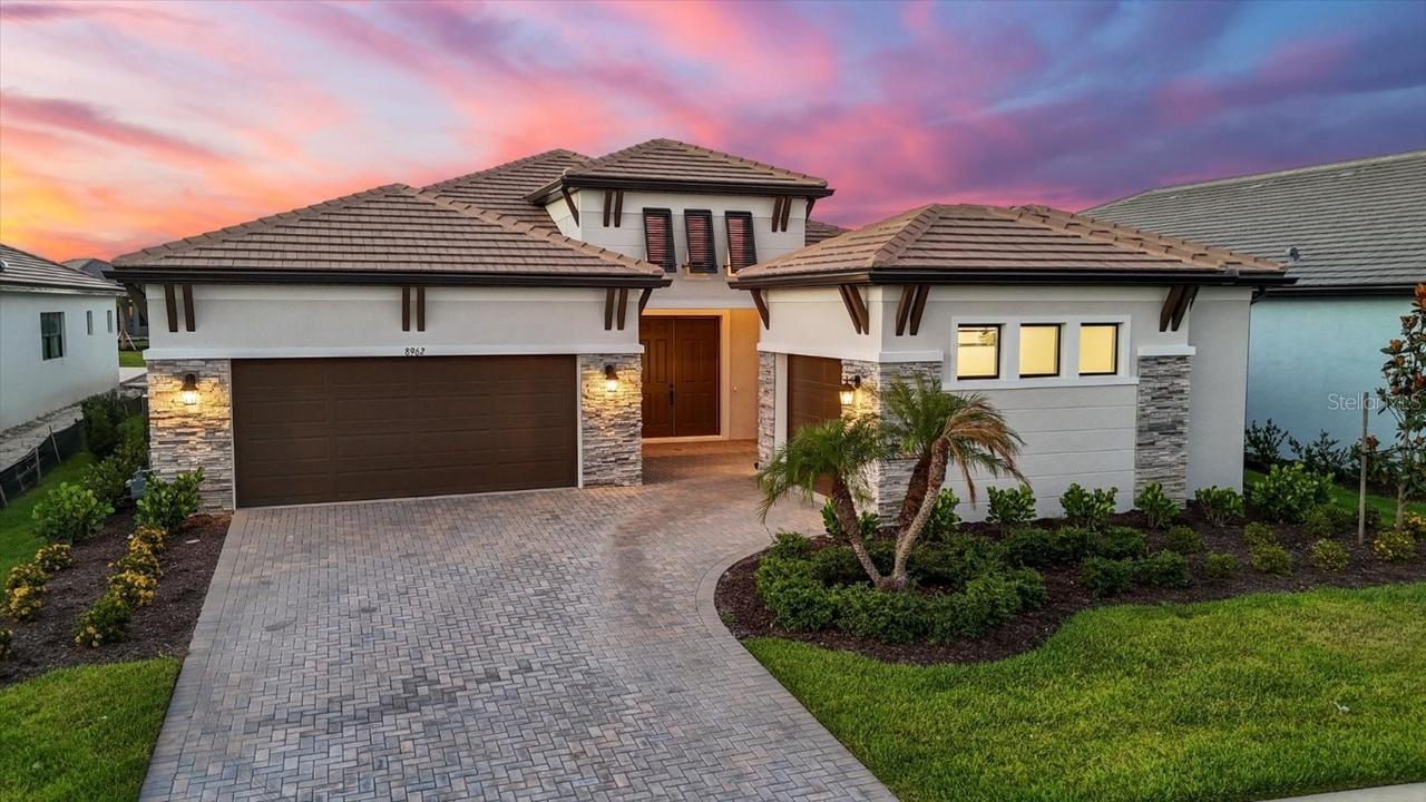 8962 Baroque Ter., Sarasota, FL 34240