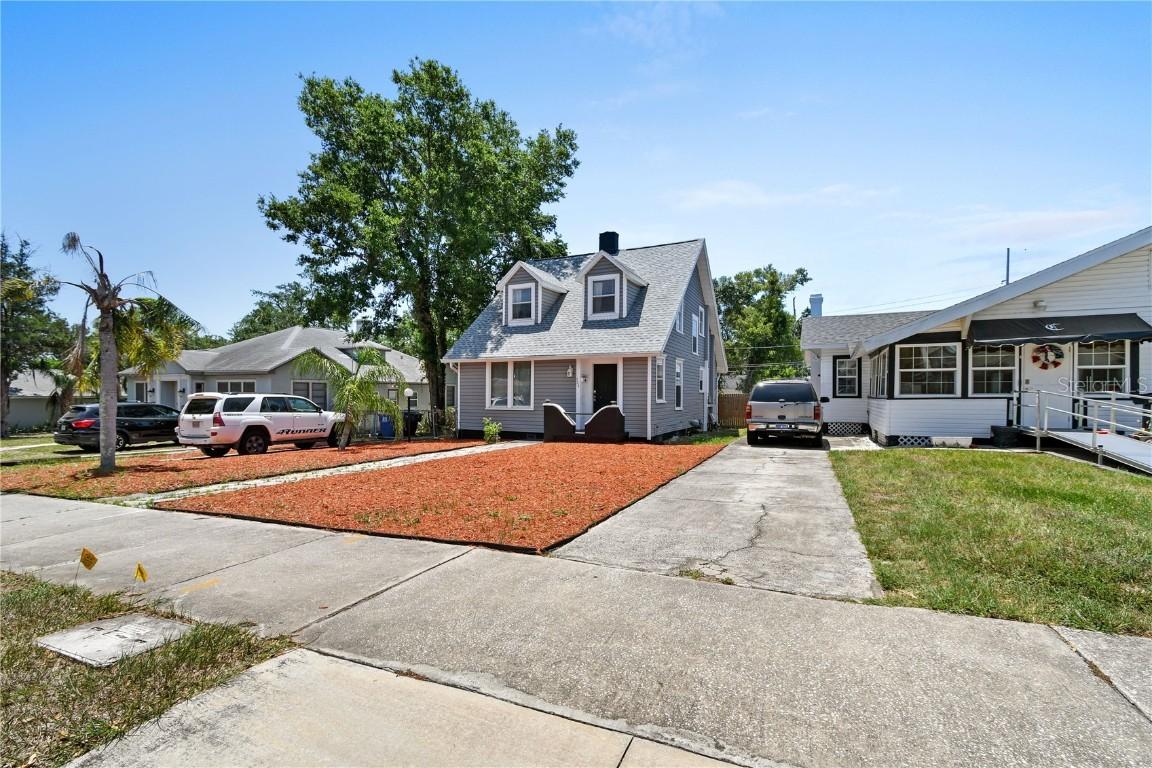 766 13th Ave., St Petersburg, FL 33701